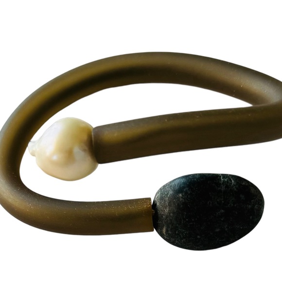 Bracelet - Picture 2 of 3